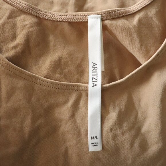 Aritzia Women's Sz M/L Tan Sleeveless Cami Stretch Crew Scoop Casual Tank Top - Picture 7 of 9